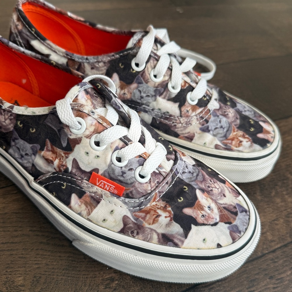 Vans x ASPCA cats